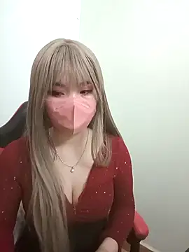 Snapshot of Wet_mina888 chatting on 03-10-25, 07:42 Wet mina888 online show from 03-10-25, 07:42