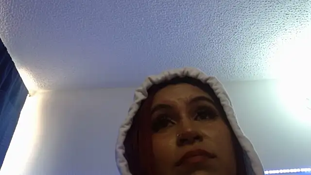 Snapshot of cata__gutierrez_ chatting on 02-12-25, 06:09 cata gutierrez online show from 02-12-25, 06:09