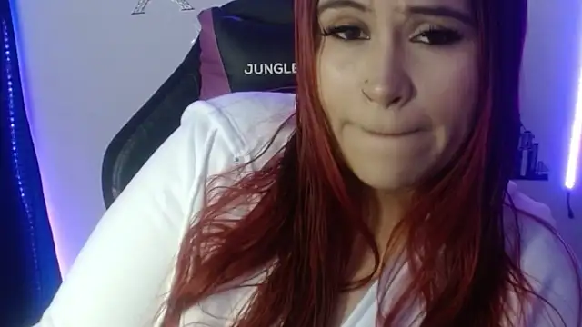 Snapshot of cata__gutierrez_ chatting on 09-14-25, 05:17 cata gutierrez online show from 09-14-25, 05:17