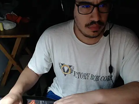 Snapshot of thealfawolf01 chatting on 01-02-25, 01:17 thealfawolf01 online show from 01-02-25, 01:17