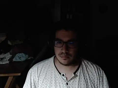 Snapshot of thealfawolf01 chatting on 01-07-25, 12:55 thealfawolf01 online show from 01-07-25, 12:55