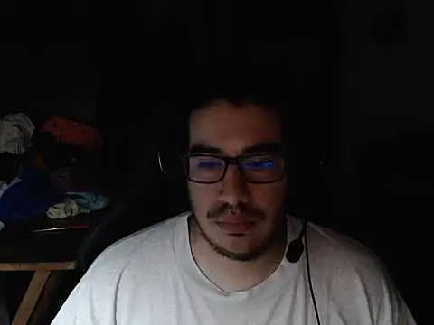 Snapshot of thealfawolf01 chatting on 01-09-25, 11:45 thealfawolf01 online show from 01-09-25, 11:45