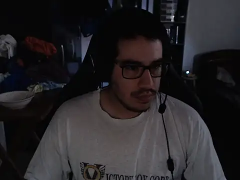 Snapshot of thealfawolf01 chatting on 01-10-25, 12:47 thealfawolf01 online show from 01-10-25, 12:47