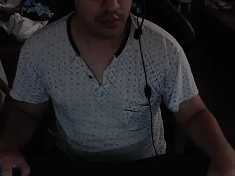 Snapshot of thealfawolf01 chatting on 03-09-25, 01:59 thealfawolf01 online show from 03-09-25, 01:59