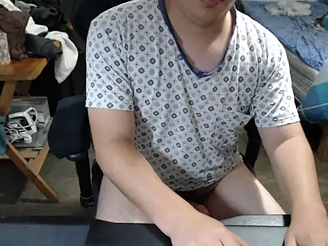 Snapshot of thealfawolf01 chatting on 11-09-25, 08:51 thealfawolf01 online show from 11-09-25, 08:51