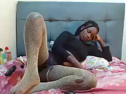 Snapshot of Layla_Amish1 chatting on 01-03-25, 03:01 Layla Amish1 online show from 01-03-25, 03:01