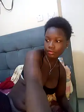 Snapshot of Layla_Amish1 chatting on 01-10-25, 06:42 Layla Amish1 online show from 01-10-25, 06:42