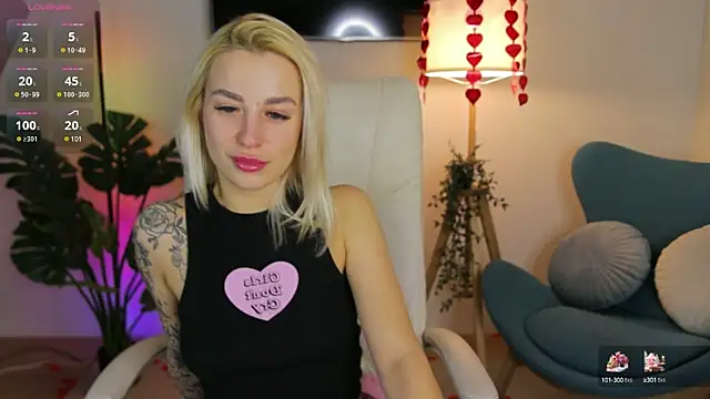 Crystal Barbie online show from 02-25-25, 01:41