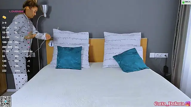 PannaDakota online show from 03-01-25, 05:52