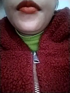 Snapshot of Sofia_xx2 chatting on 12-27-24, 09:50 Sofia xx2 online show from 12-27-24, 09:50