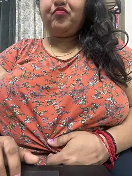 smile pretty online show from 02-17-25, 05:43