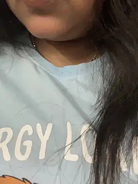 smile pretty online show from 03-24-26, 06:46