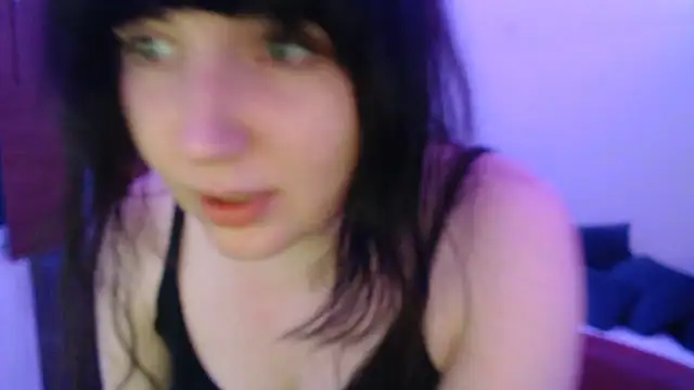 Lynylou online show from 12-11-24, 10:16