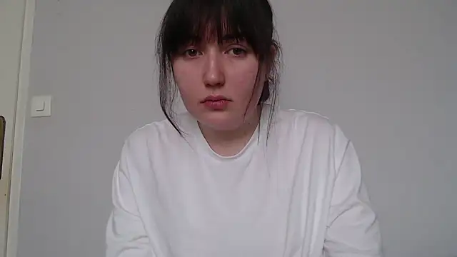Lynylou online show from 03-10-26, 02:44