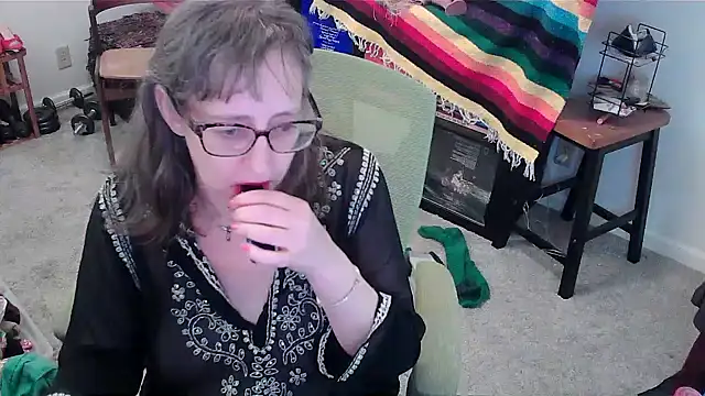 LilyLuscious online show from 01-19-25, 07:57