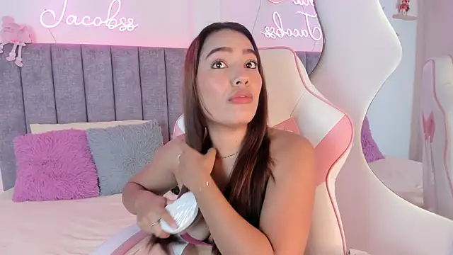 Snapshot of jacobss_gh chatting on 03-09-25, 10:19 jacobss gh online show from 03-09-25, 10:19