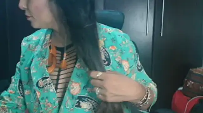 Snapshot of blzed420 chatting on 12-26-24, 06:54 blzed420 online show from 12-26-24, 06:54