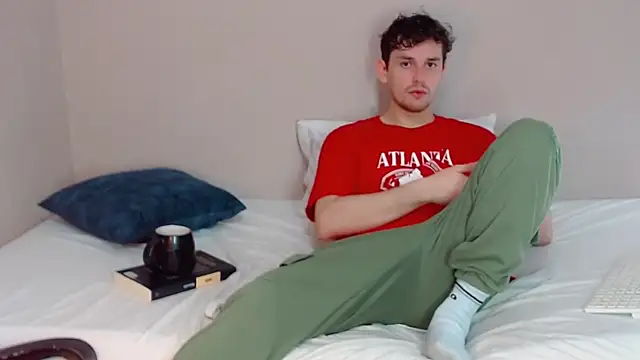 Elio555 online show from 12-26-24, 06:33