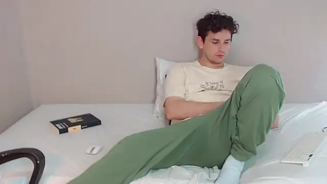 Elio555 online show from 01-09-25, 03:47