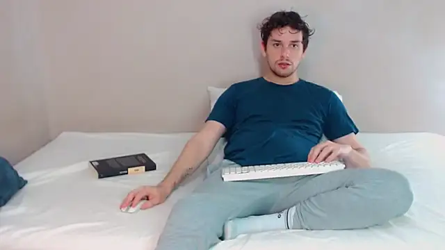 Elio555 online show from 02-16-25, 08:55