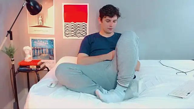 Elio555 online show from 10-01-25, 07:42