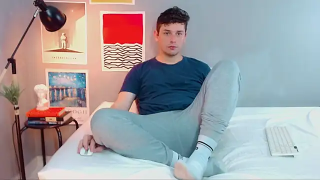 Elio555 online show from 10-04-25, 07:01