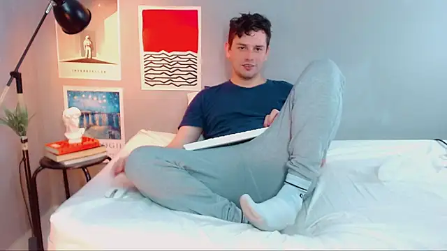 Elio555 online show from 10-05-25, 06:50