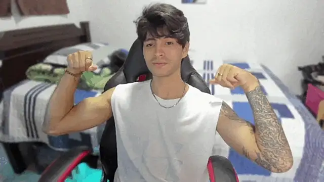 justin stark7 online show from 12-05-24, 01:58