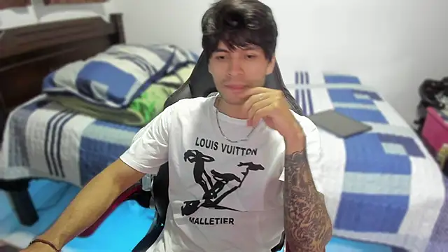 justin stark7 online show from 12-06-24, 03:19