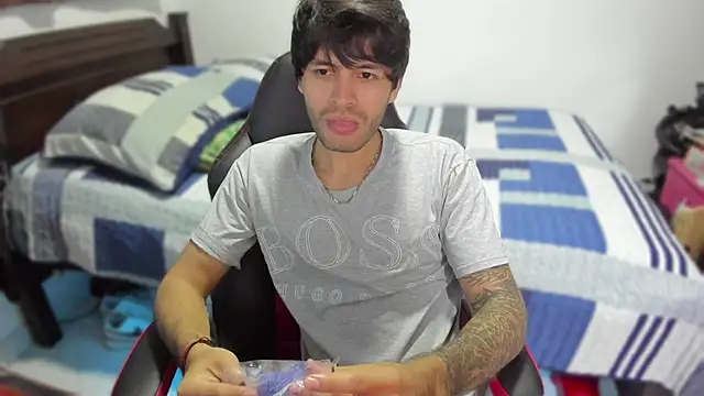 justin stark7 online show from 12-24-24, 12:00