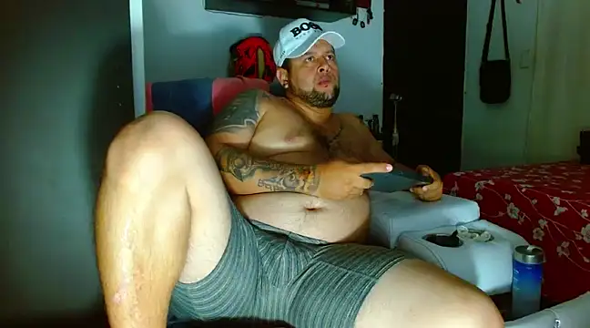 Michaell Myerss  online show from 02-27-25, 06:53