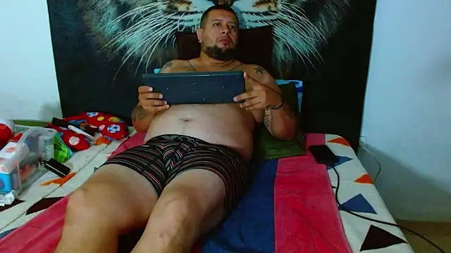 Michaell Myerss  online show from 09-10-25, 12:16