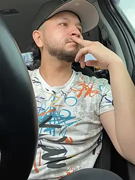 Clu0 online show from 04-17-26, 07:28