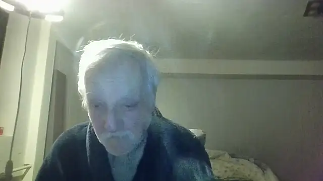 Sammy1660 online show from 12-18-24, 06:53