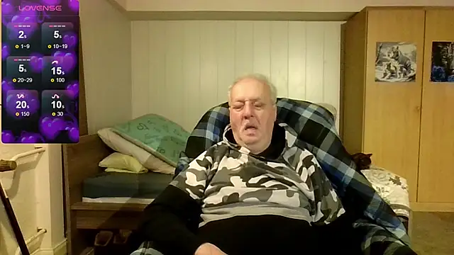 Sammy1660 online show from 12-17-25, 10:16