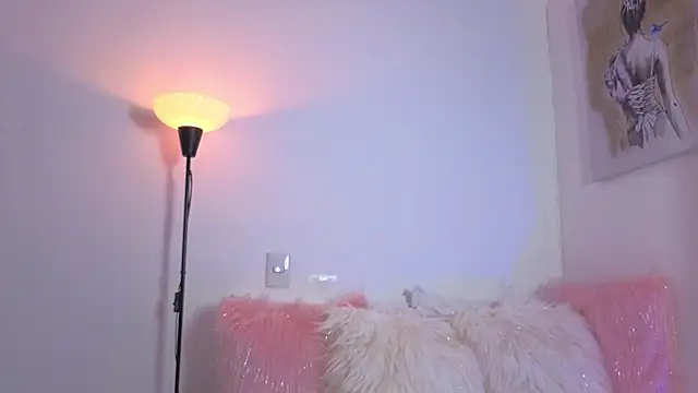 Cristel Boom online show from 07-19-26, 09:51
