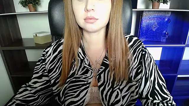 Lizzy Love online show from 03-13-25, 12:16