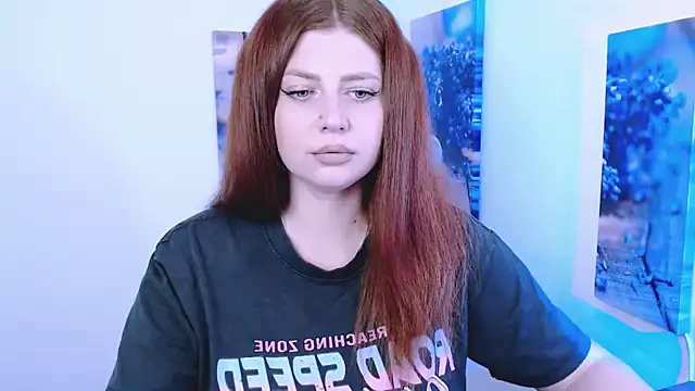 Lizzy Love online show from 10-21-25, 12:28