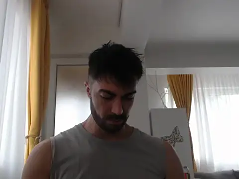 Snapshot of GoldenMark chatting on 10-01-25, 12:00 GoldenMark online show from 10-01-25, 12:00