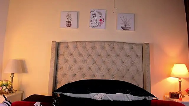 allisson m online show from 04-27-26, 12:14