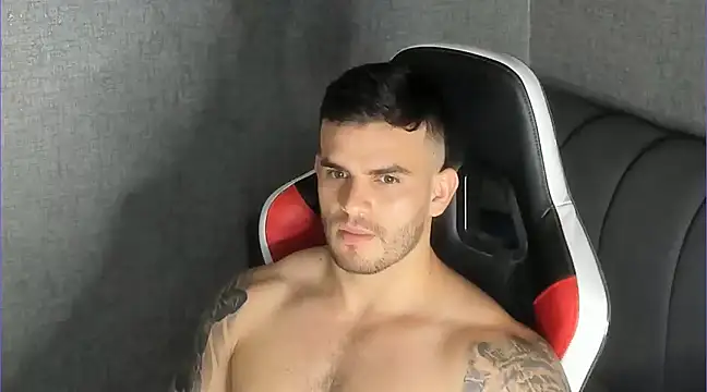 Ricardogo19 online show from 03-13-25, 02:27