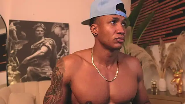 Logan Varela online show from 02-13-25, 08:34