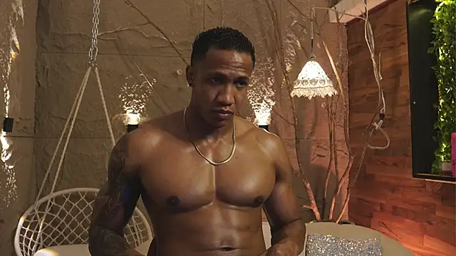 Logan Varela online show from 09-15-25, 05:13