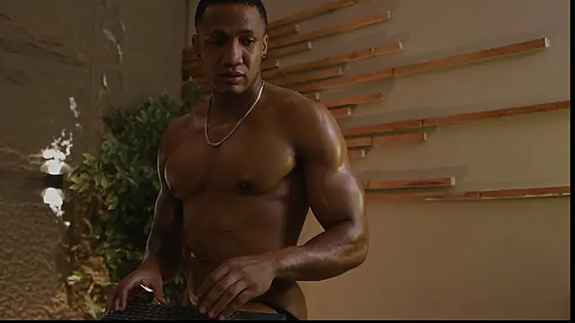 Logan Varela online show from 10-01-25, 01:11