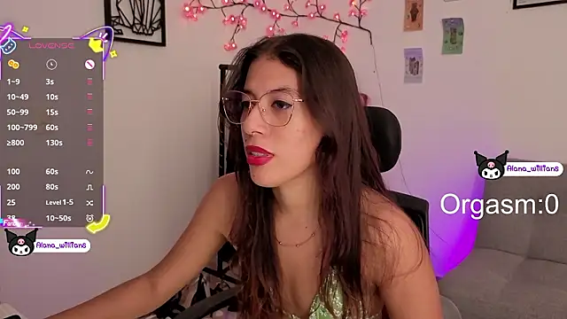 Snapshot of 1Alana_W chatting on 02-25-26, 12:37 1Alana W online show from 02-25-26, 12:37