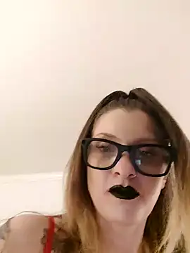 Snapshot of amorebunny chatting on 11-14-25, 09:08 amorebunny online show from 11-14-25, 09:08