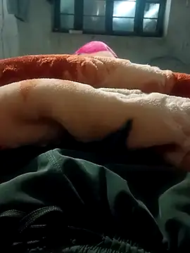 Snapshot of rjxraj chatting on 12-19-25, 03:30 rjxraj online show from 12-19-25, 03:30