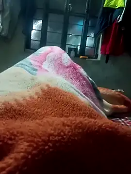 Snapshot of rjxraj chatting on 02-22-26, 04:38 rjxraj online show from 02-22-26, 04:38