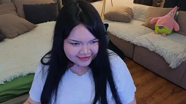 Snapshot of LeyaKan chatting on 03-05-25, 08:21 LeyaKan online show from 03-05-25, 08:21