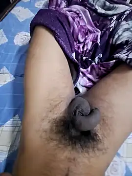 Snapshot of therawmaster chatting on 02-08-25, 06:33 therawmaster online show from 02-08-25, 06:33